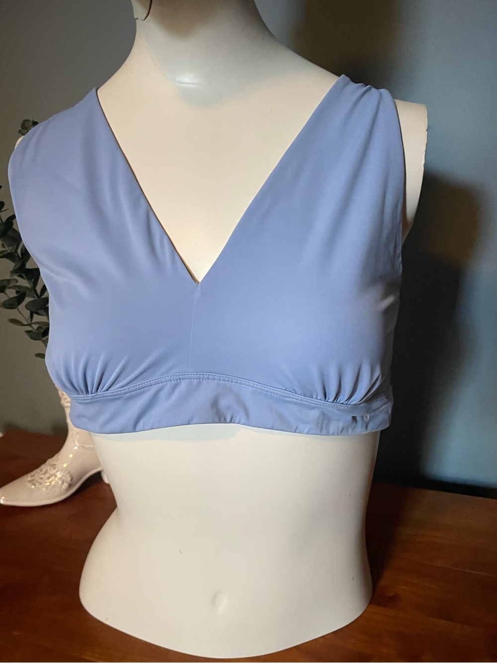 Old Navy V-Neck No-Show Bralette - Lavender Blue XL